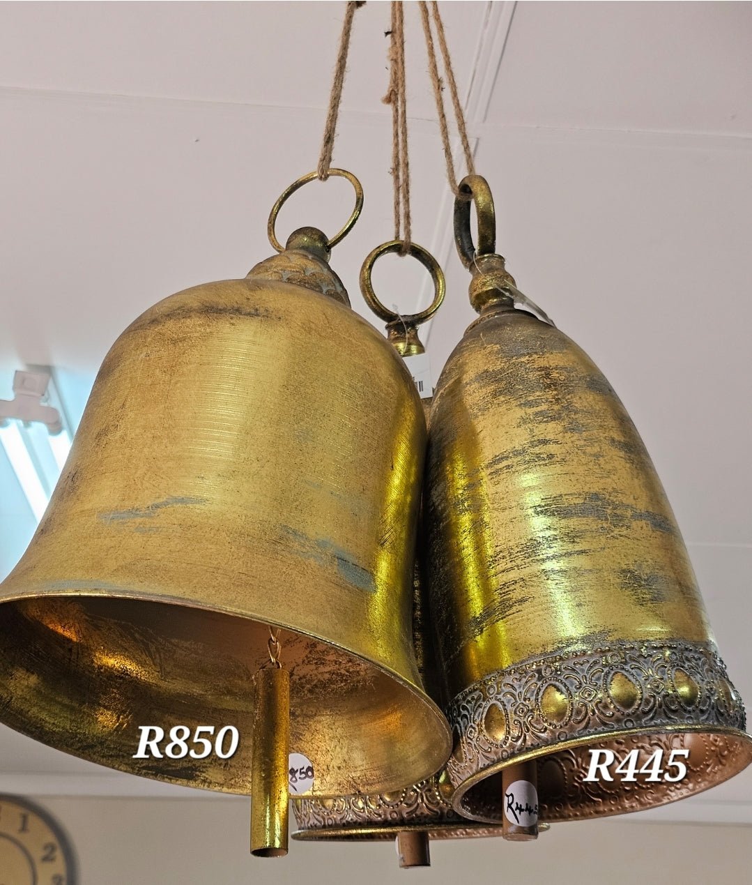 GOLDEN BELL