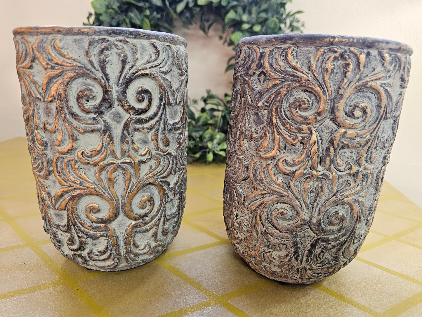 CEMENT ROUND VASE