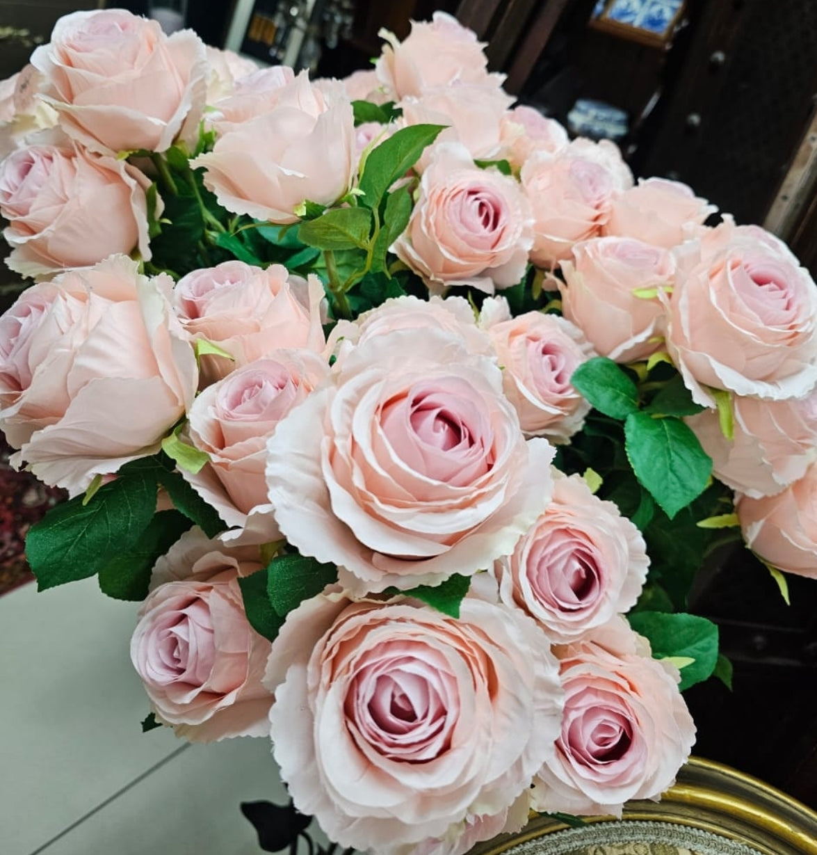 SILK ROSES