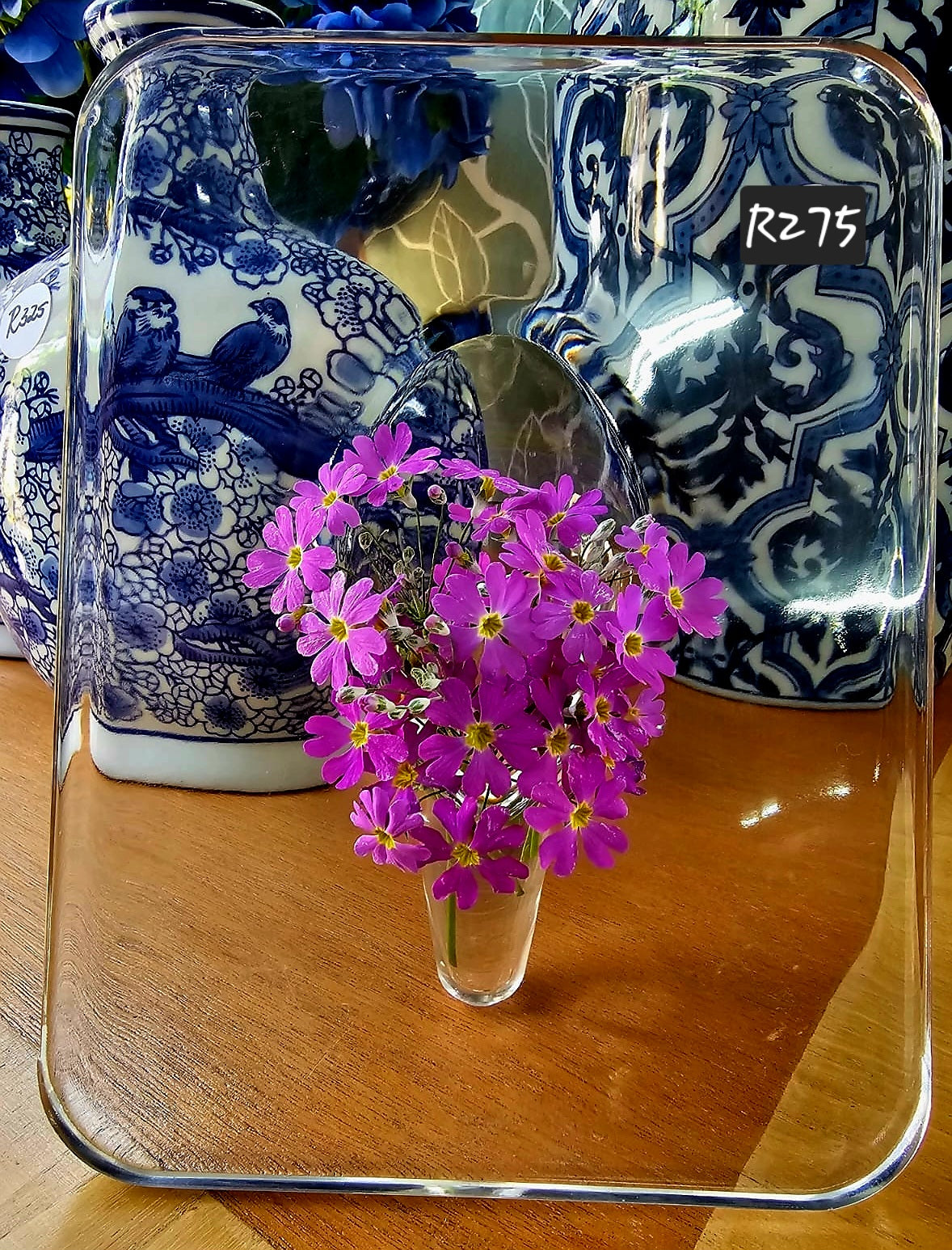 Perspex flower stand