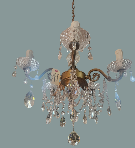 CHRYSTAL CHANDELIER