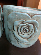 Ceramic pot