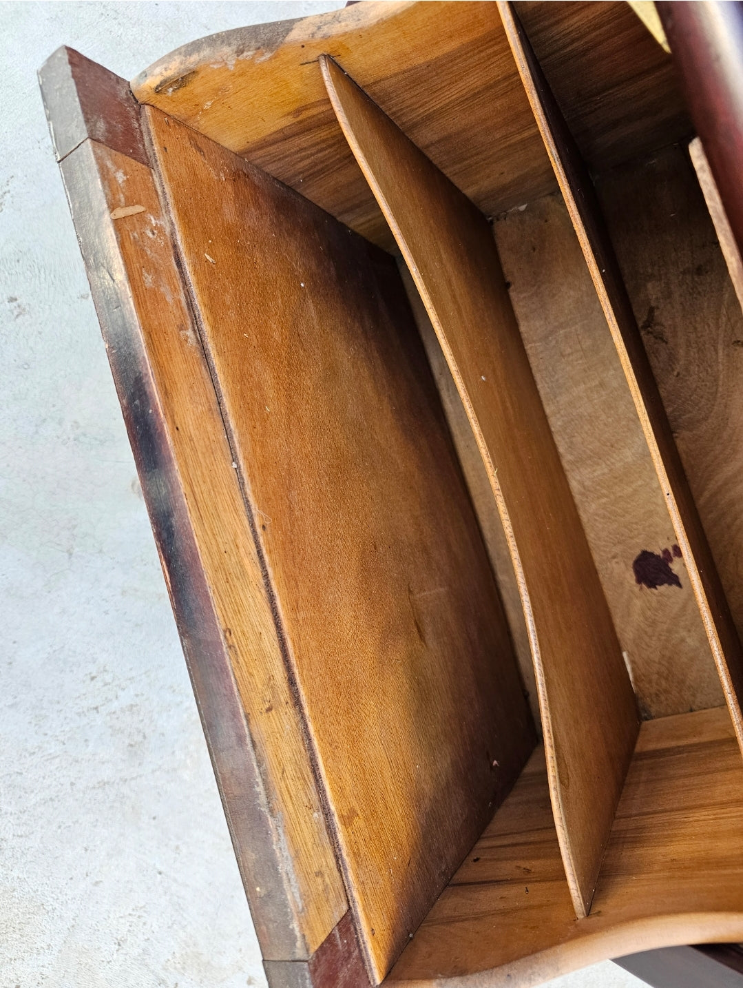 ANTIQUE PIANO STOOL