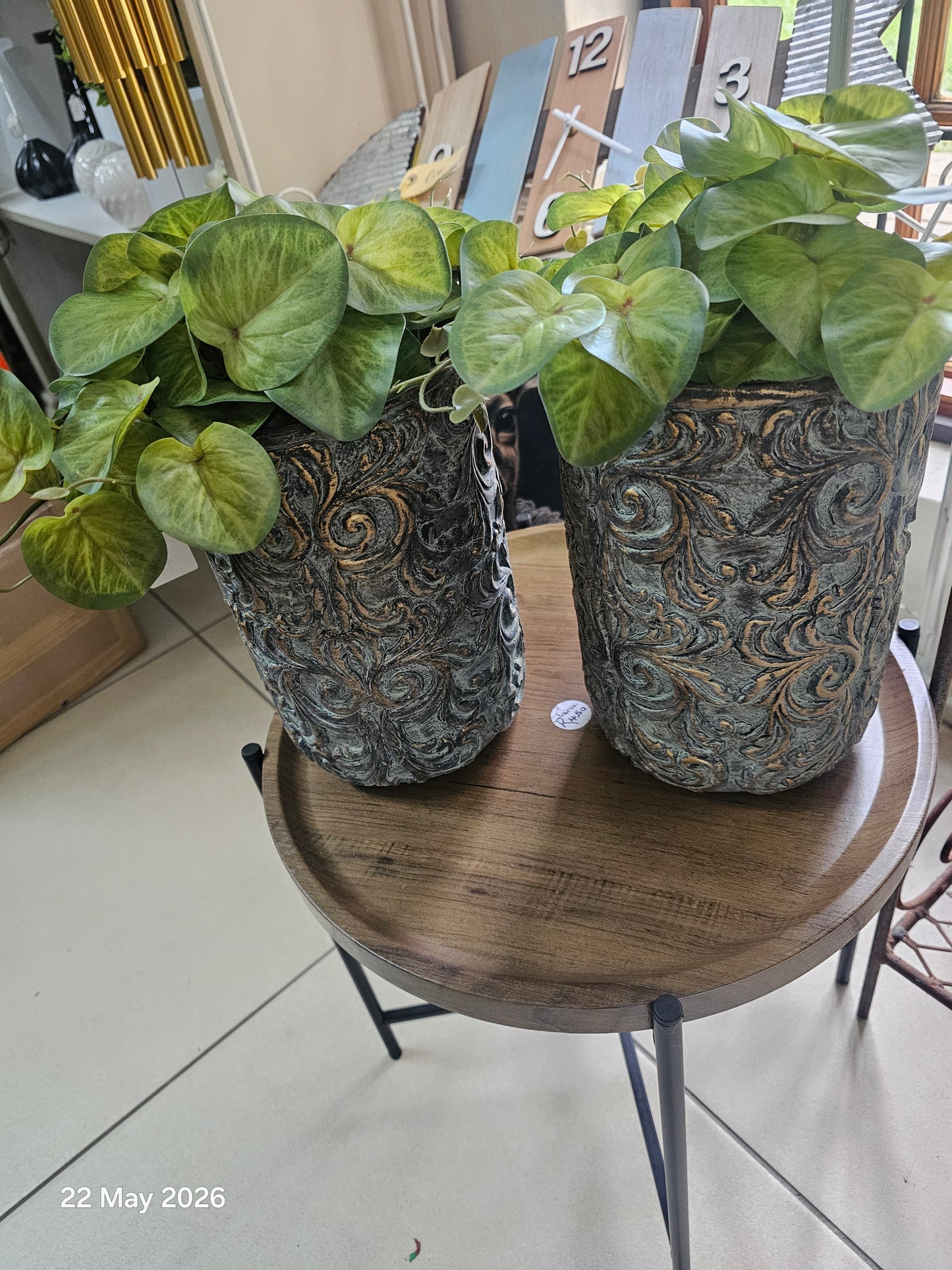 CEMENT ROUND VASE