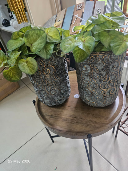 CEMENT ROUND VASE
