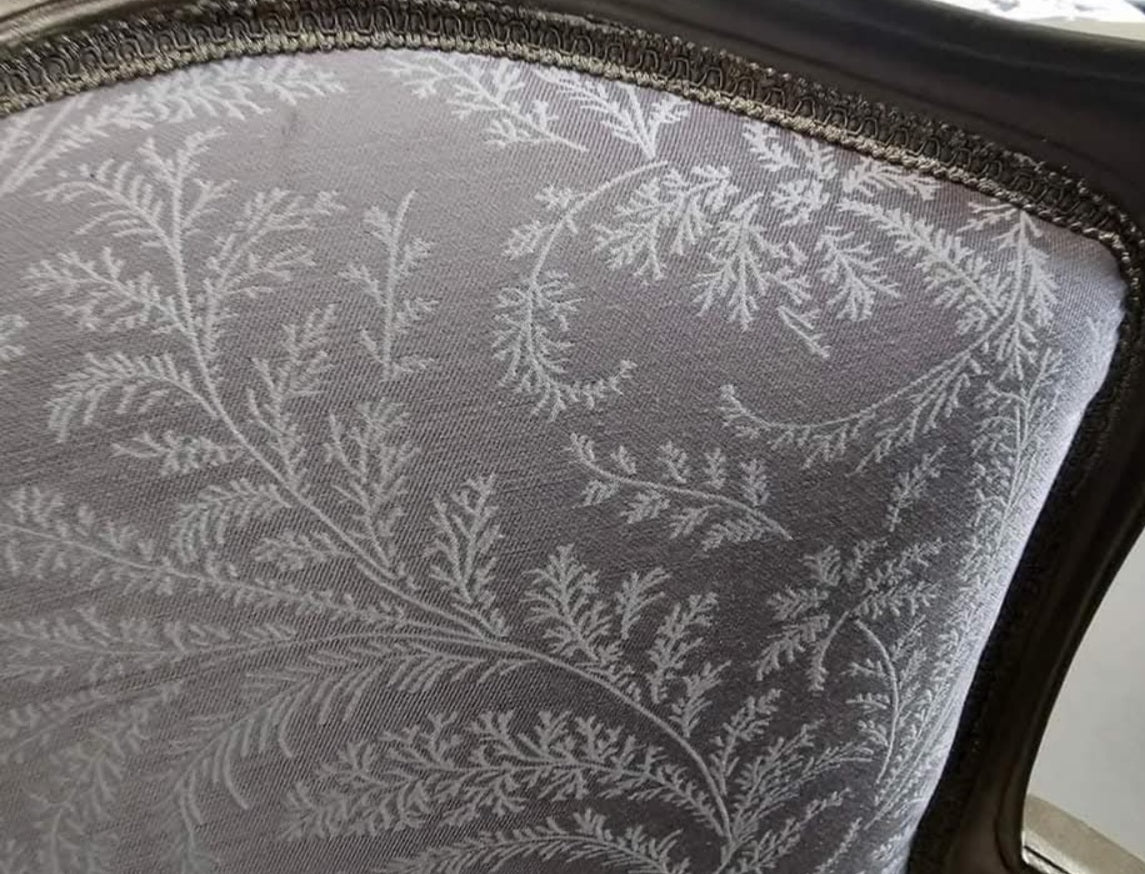 STYLISH LOUIS IV STYLE CHAIRS
