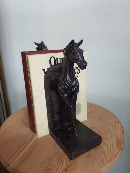 Horse bookends