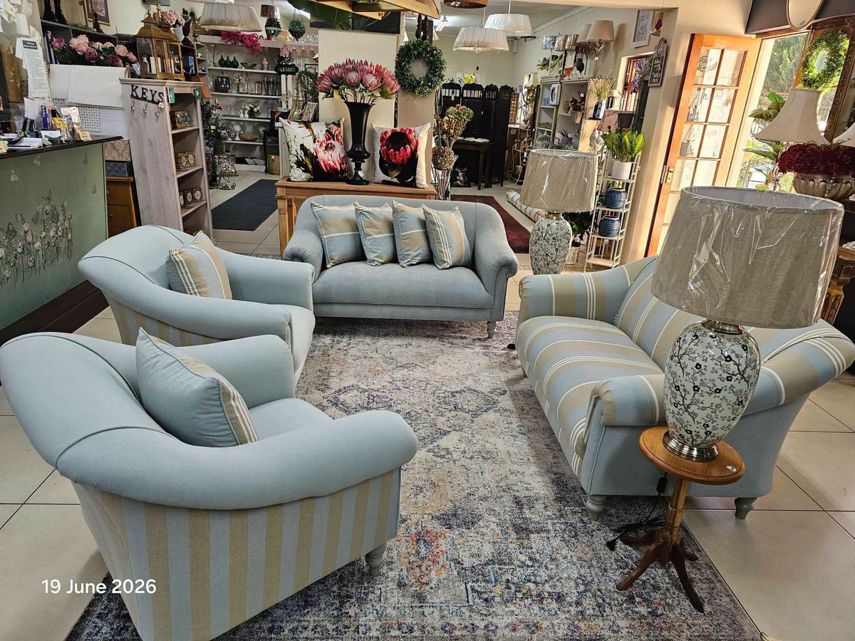 Lounge 4 piece