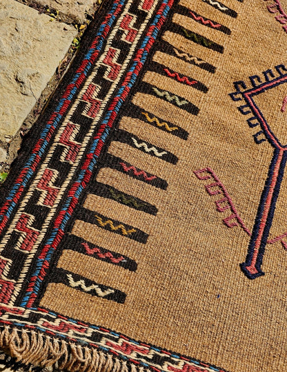 HANDMADE KELIM