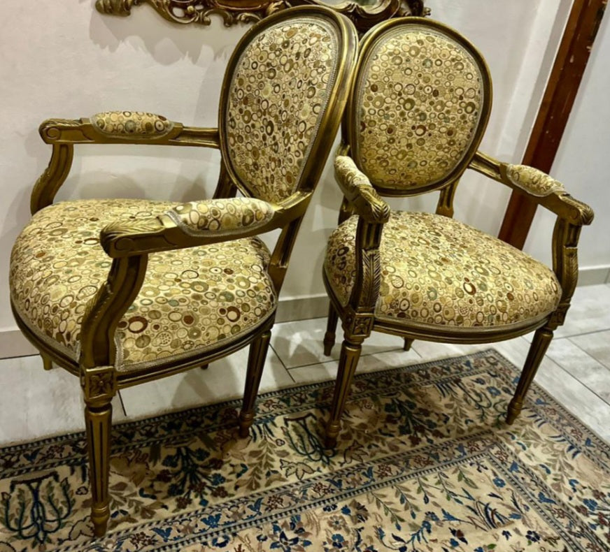 LOUIS V1 Style Chairs