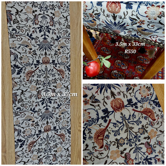 Table runner