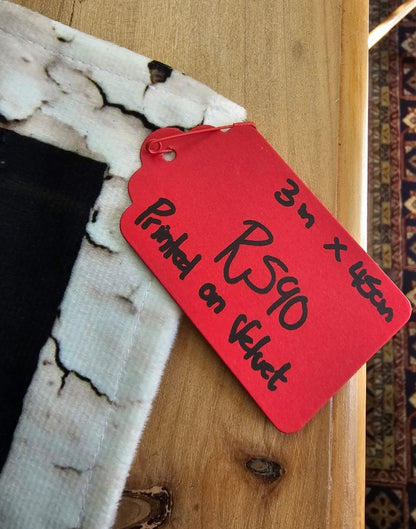 TABLE RUNNER