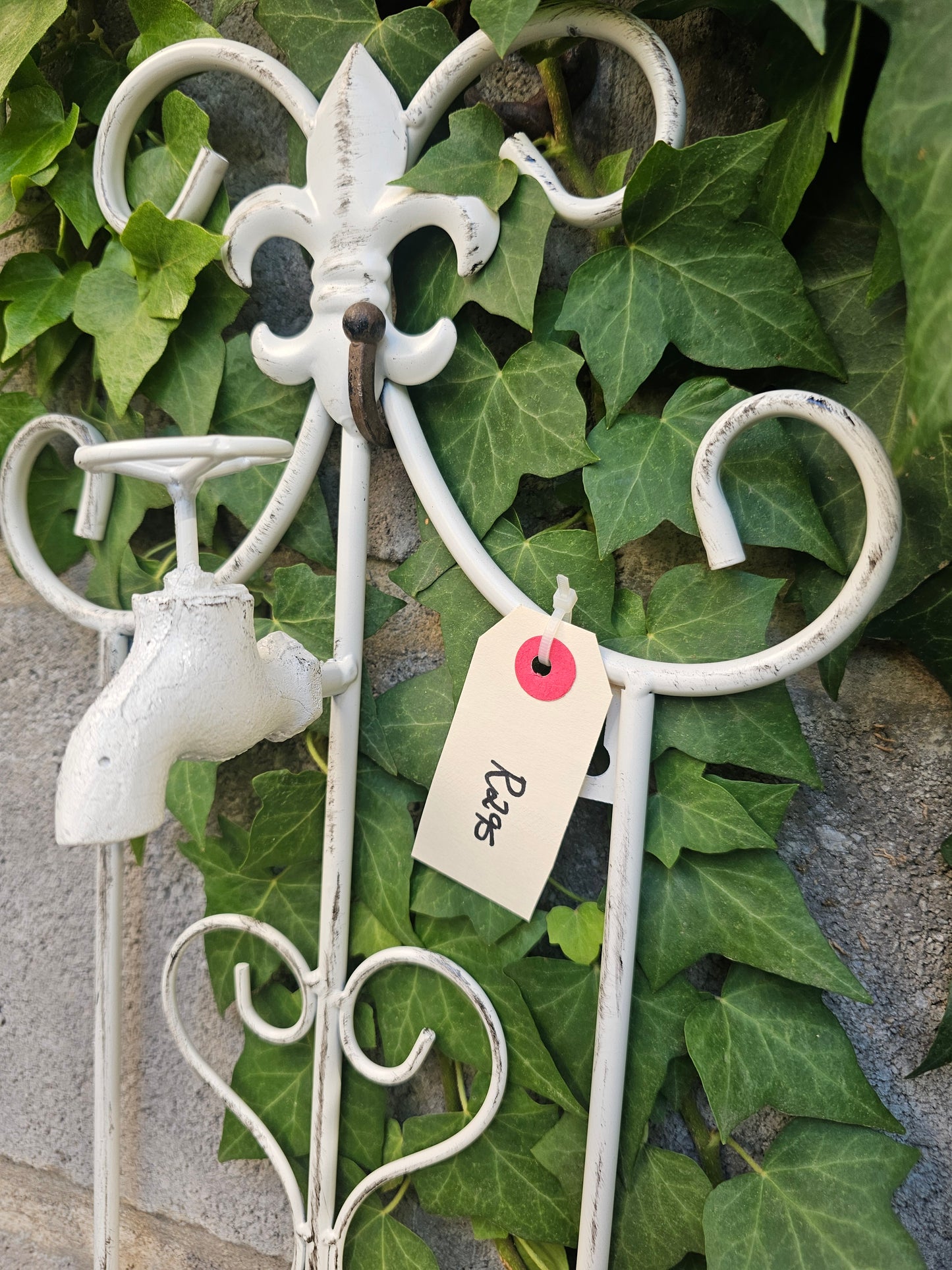 Wall planter