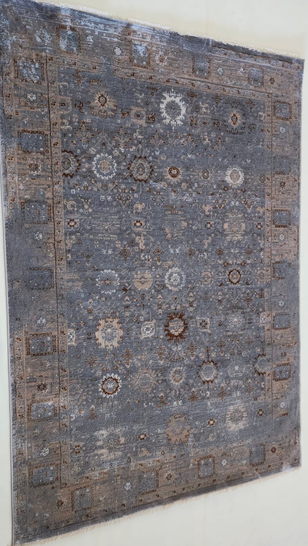 2m x 3m new Carpet
