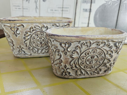 CEMENT OVAL POT